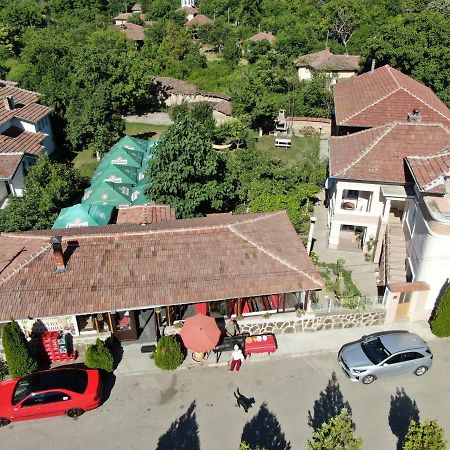 Slanchevata Kashta Krushuna Exterior photo